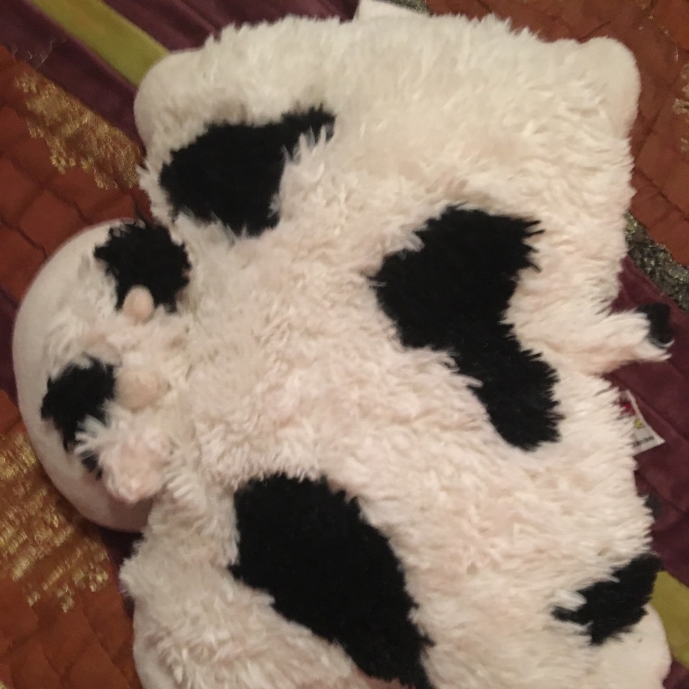 Cow pillow pet